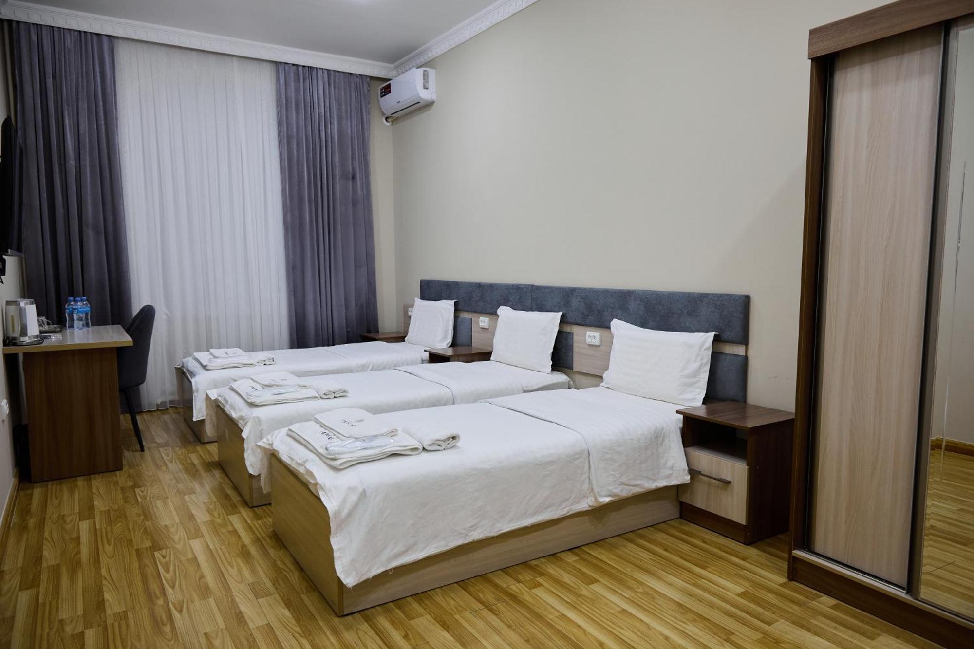 Art Garden Hotel Taschkent Exterior foto